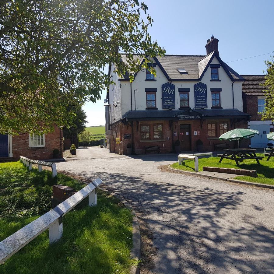 The Blue Bell Inn Weaverthorpe Exteriör bild