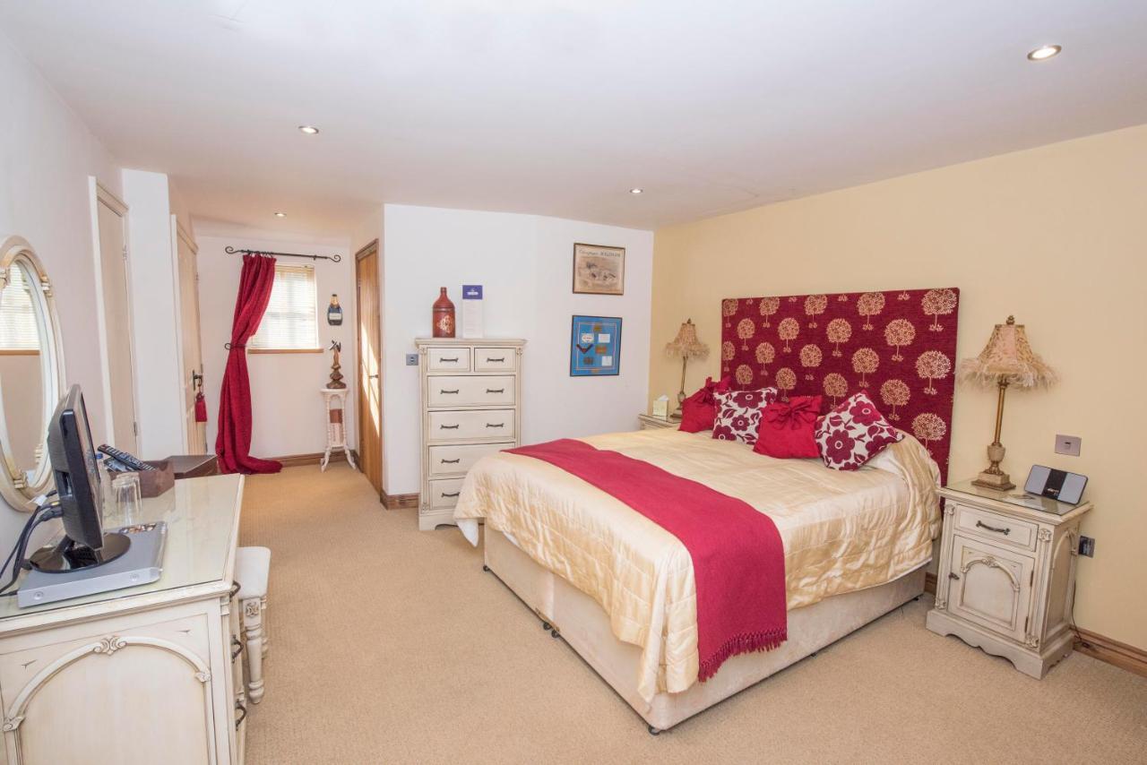 The Blue Bell Inn Weaverthorpe Exteriör bild